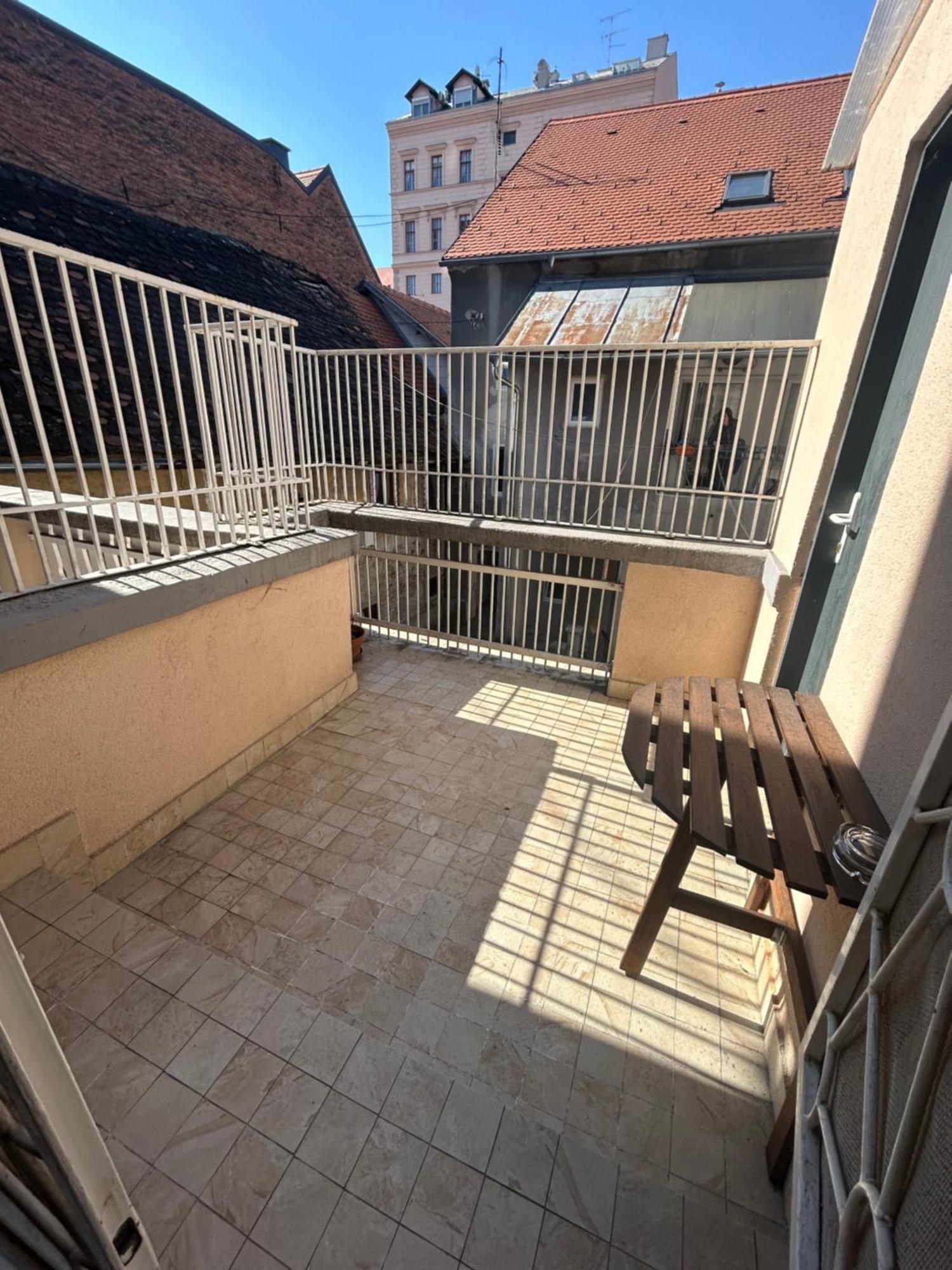 Very Close Studio Apartment Zagreb Dış mekan fotoğraf